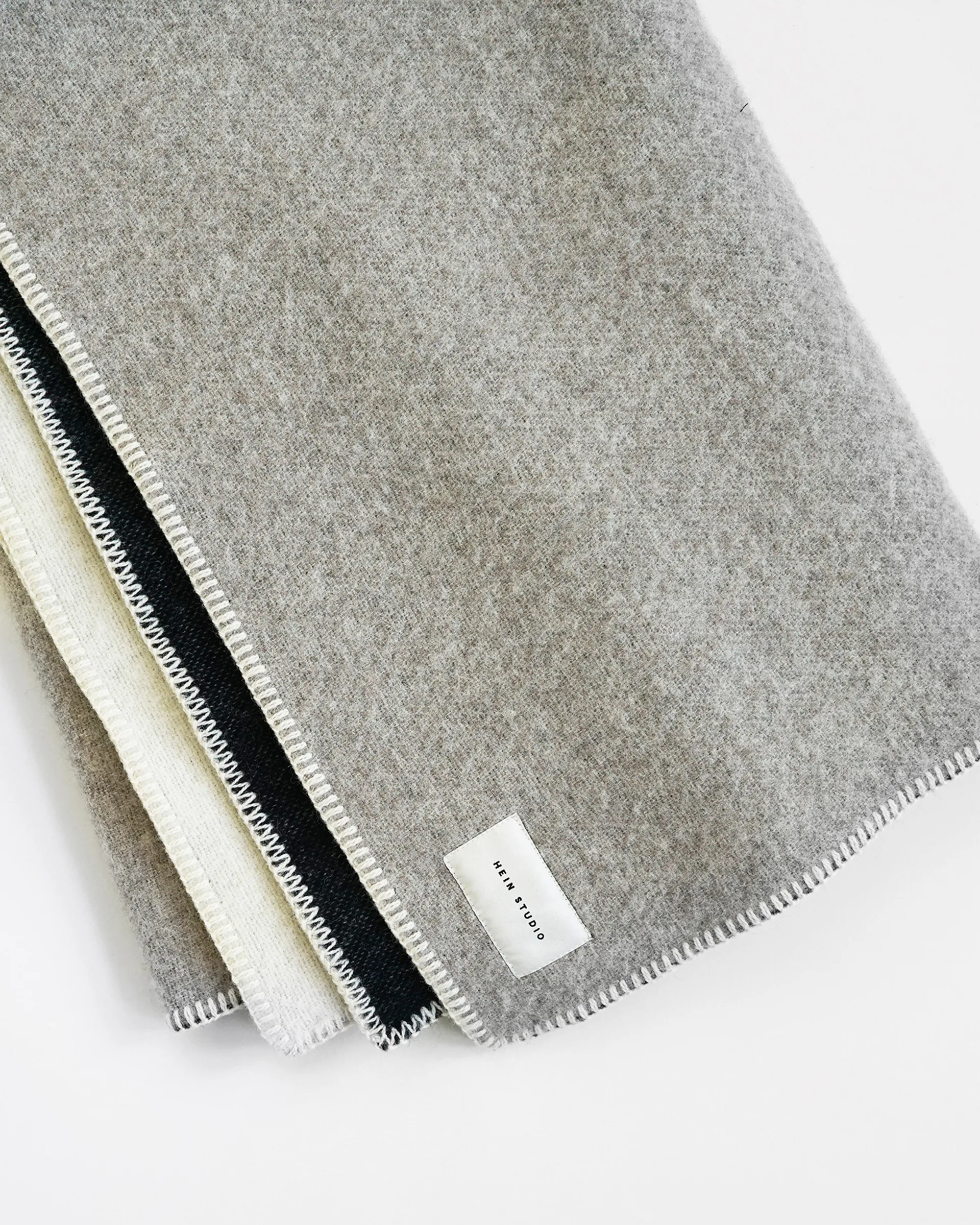 Cleo blanket 130x180 cm, No. 01 Hein Studio
