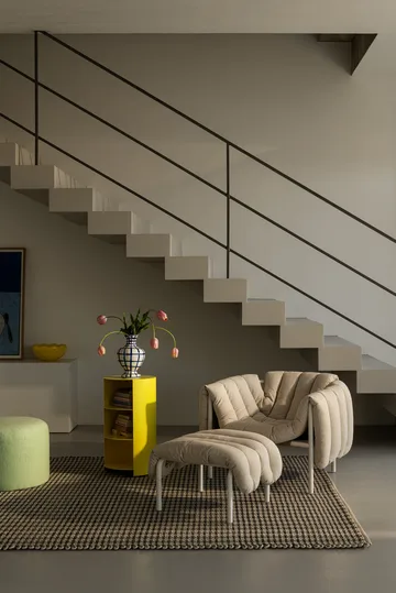 Puffy lounge chair + ottoman - Sawdust-cream - Hem