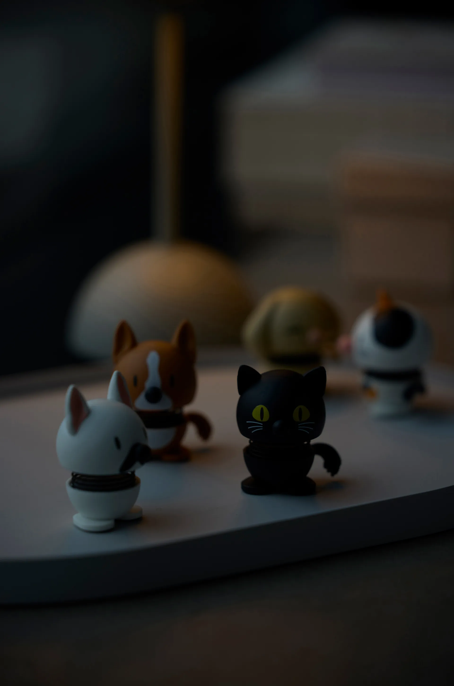 Hoptimist figure XS, French bulldog, white Hoptimist