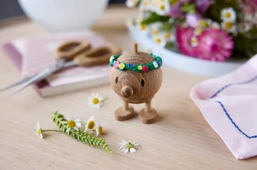 Hoptimist Flower Bumble figurine S - Oak - Hoptimist