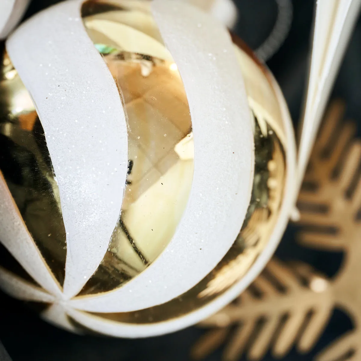 Glowi Christmas tree bauble Ø6 cm 6-pack, Gold House Doctor