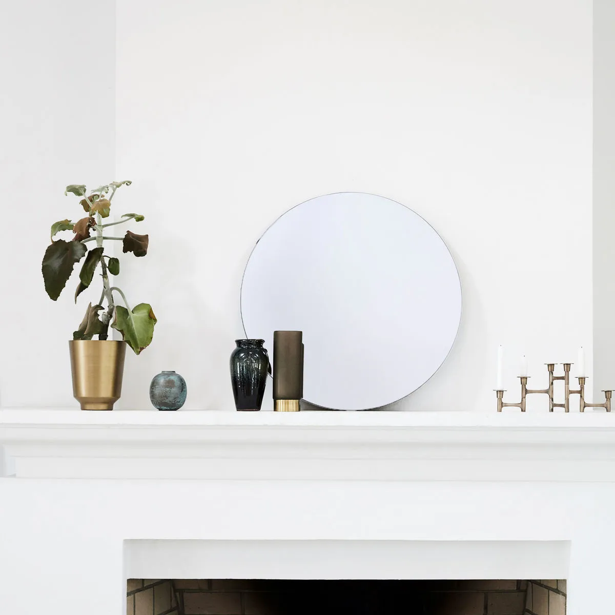 Walls mirror Ø 50 cm, grey House Doctor