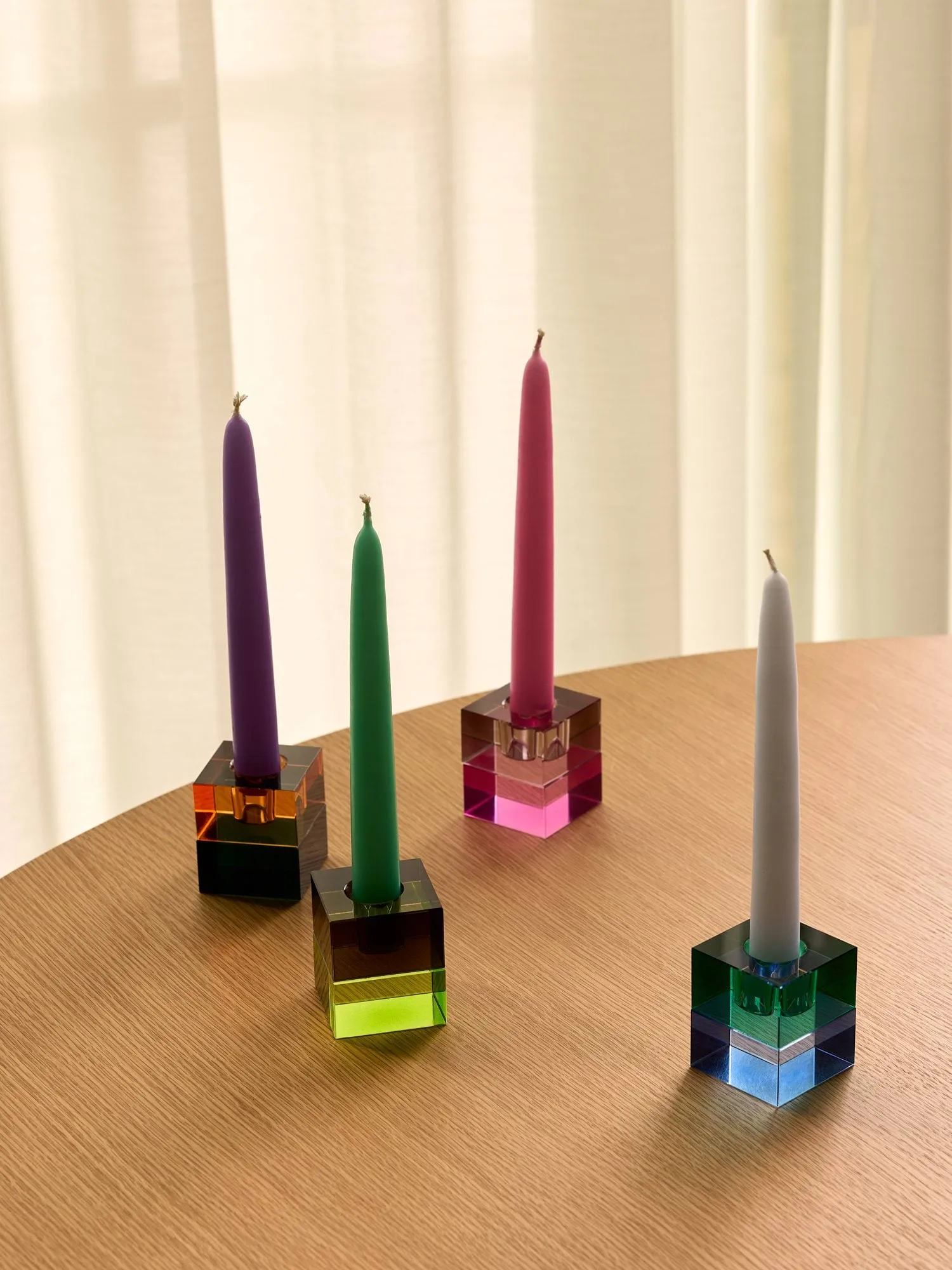 Block candle holder, 2 pieces, Brown-green, gray-pink

1. Sofa sizes:
2.5 seater sofa
3 seater sofa Hübsch