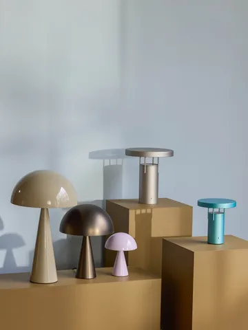 BringMe portable table lamp - Metallic sand, 28 cm - Hübsch