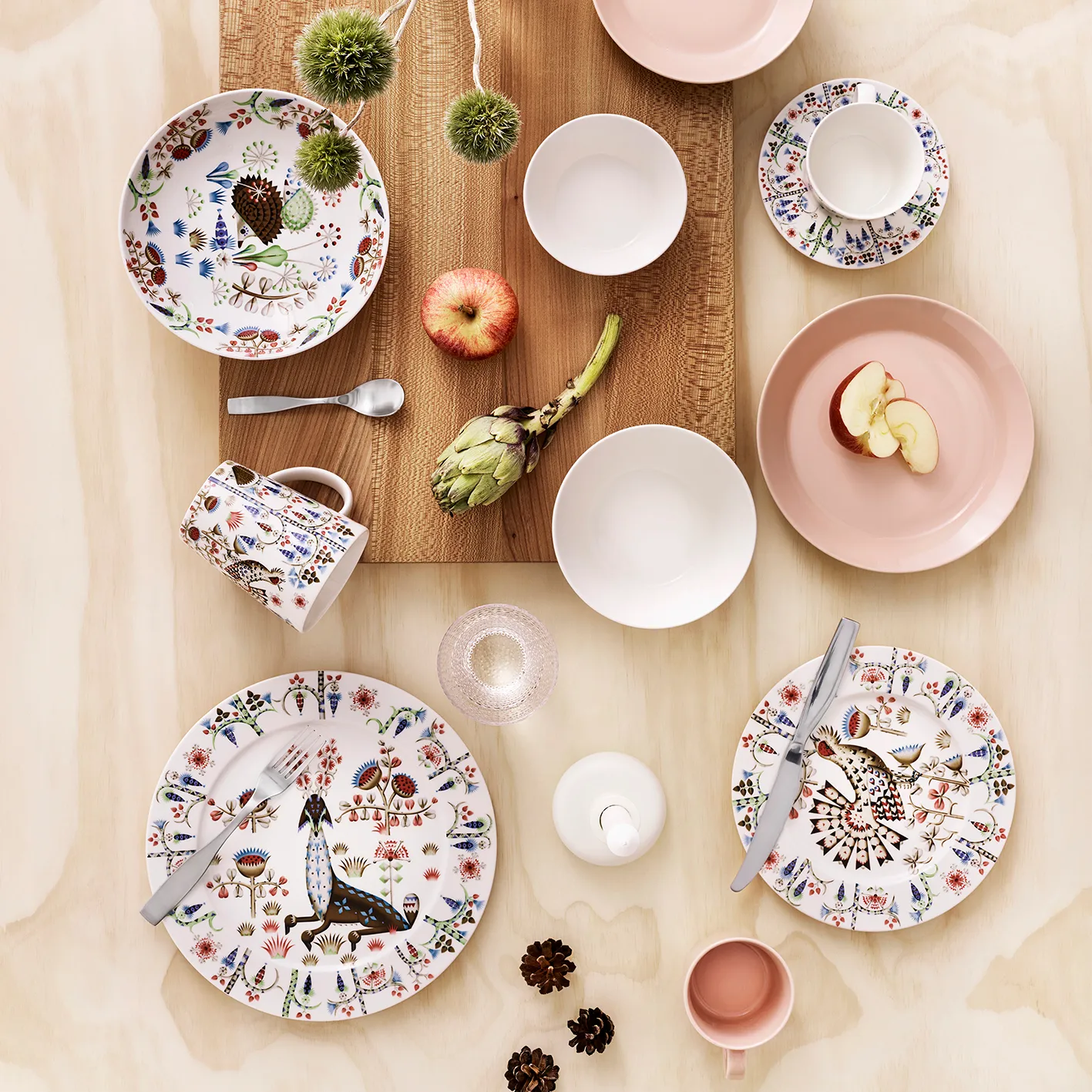 Taika Siimes plate 27 cm, white Iittala