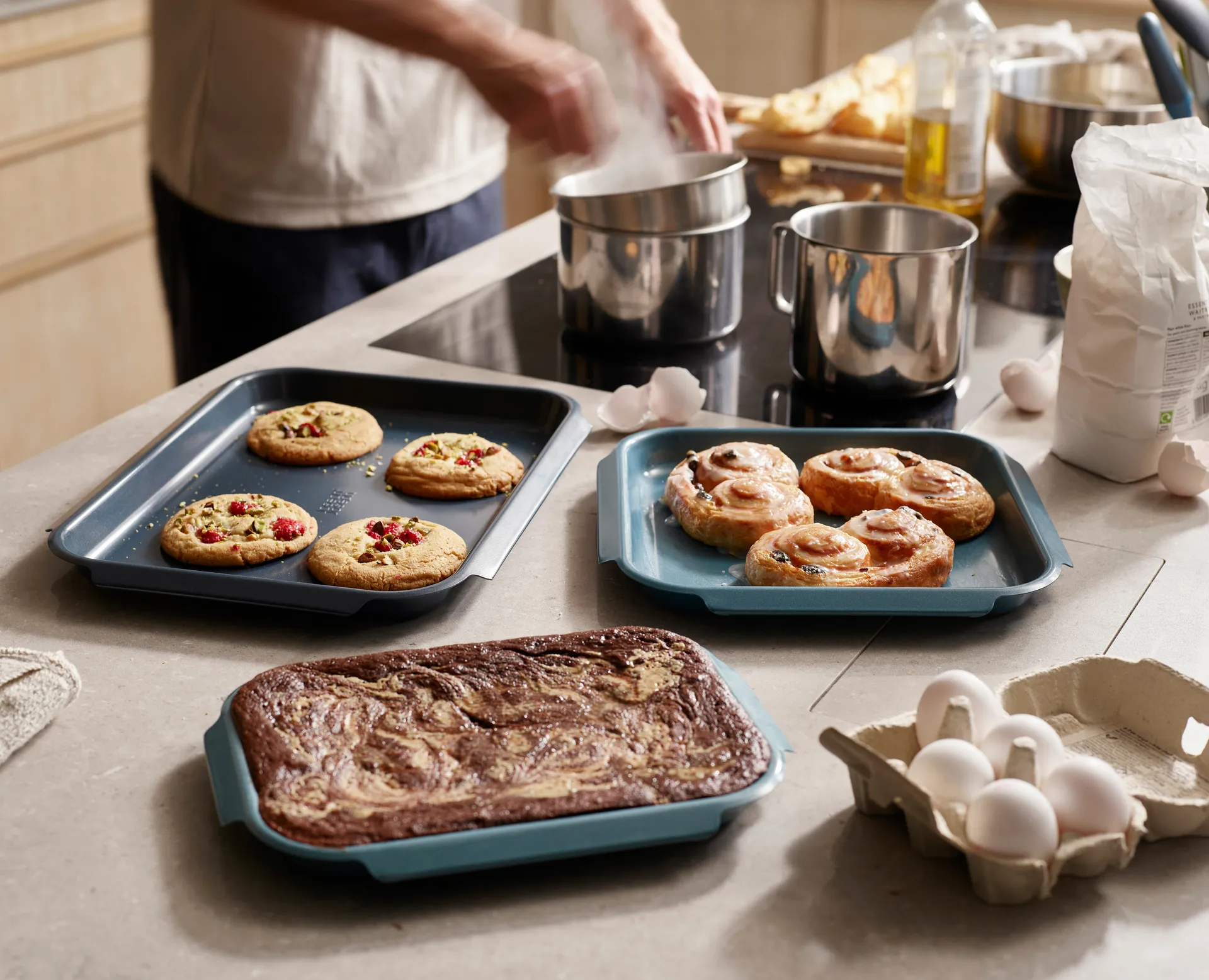 Nest Bake Oven Dish 41 cm, Large Joseph Joseph