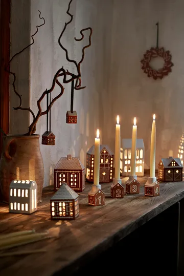 Gingerbread advent candlestick 4 pieces - Brown - Kähler