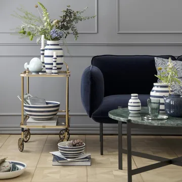 Omaggio vase medium - steel blue - Kähler