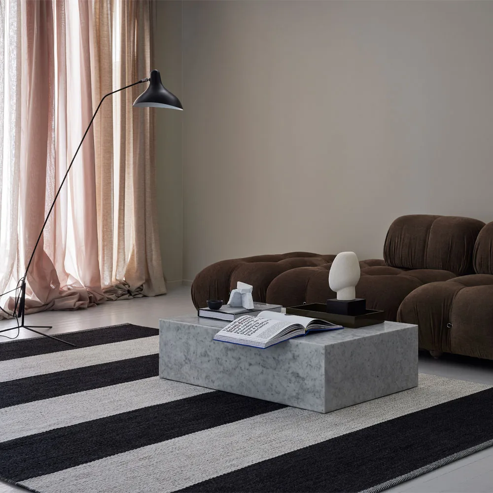 Wide Stripe Icon rug, Midnight black 554 240x165 cm Kasthall