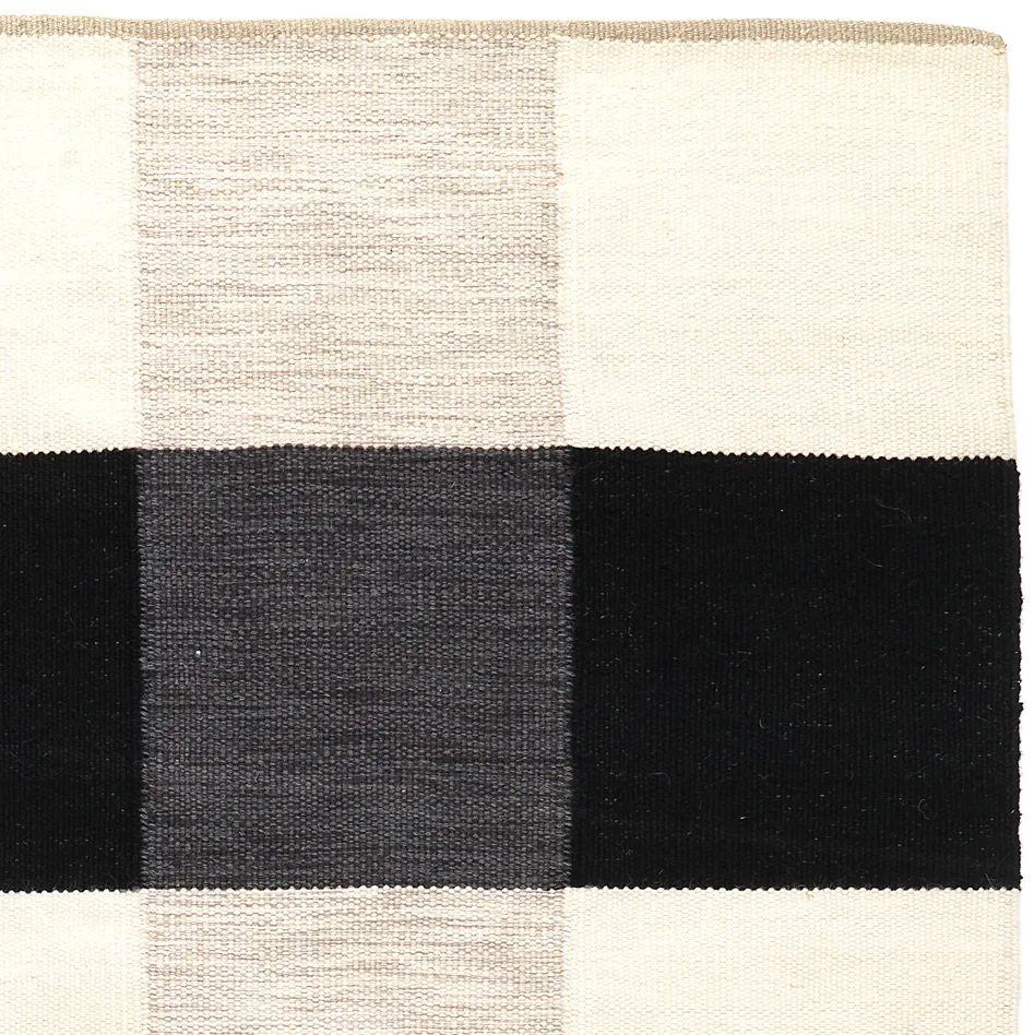 Night and Day handwoven rug 170x240 cm, Black & white Kateha