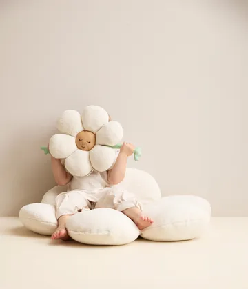 Flower cushion - White-green-yellow - Kid's Concept