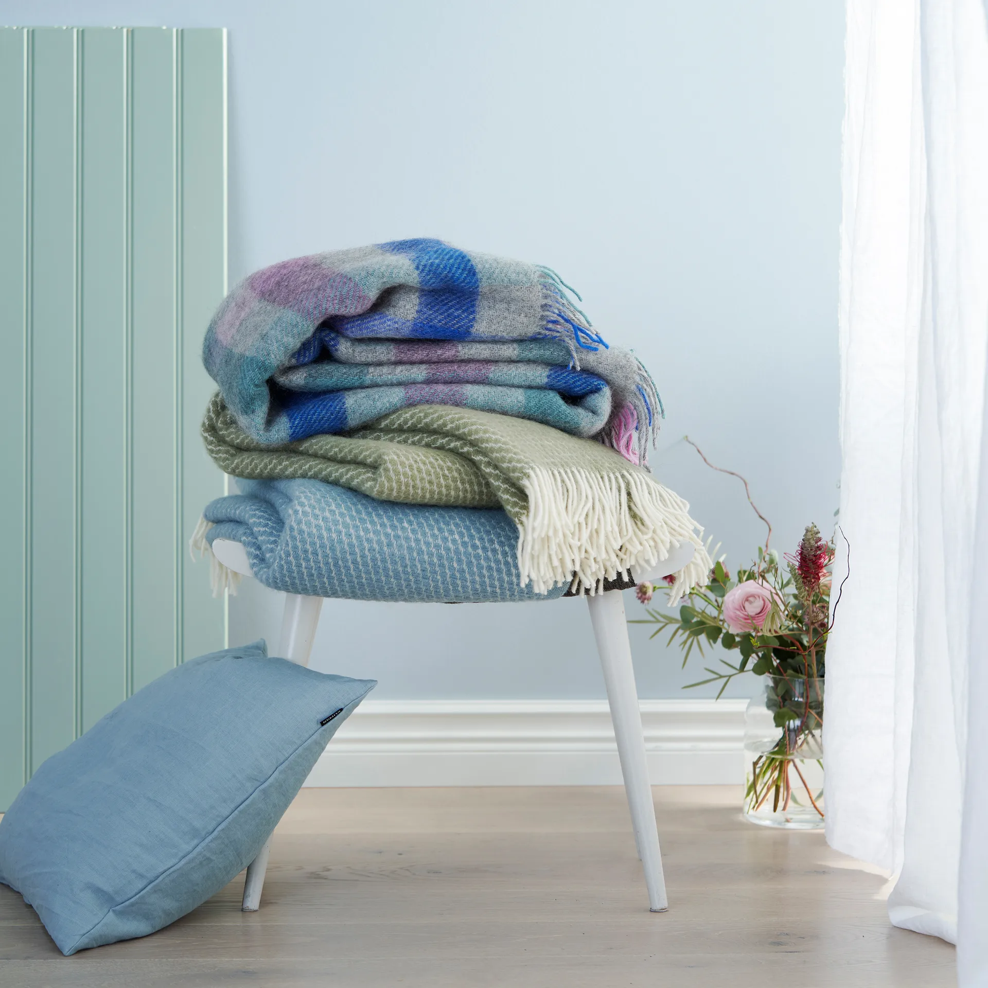 Gotland wool throw 130x200 cm, Multi pastel Klippan Yllefabrik