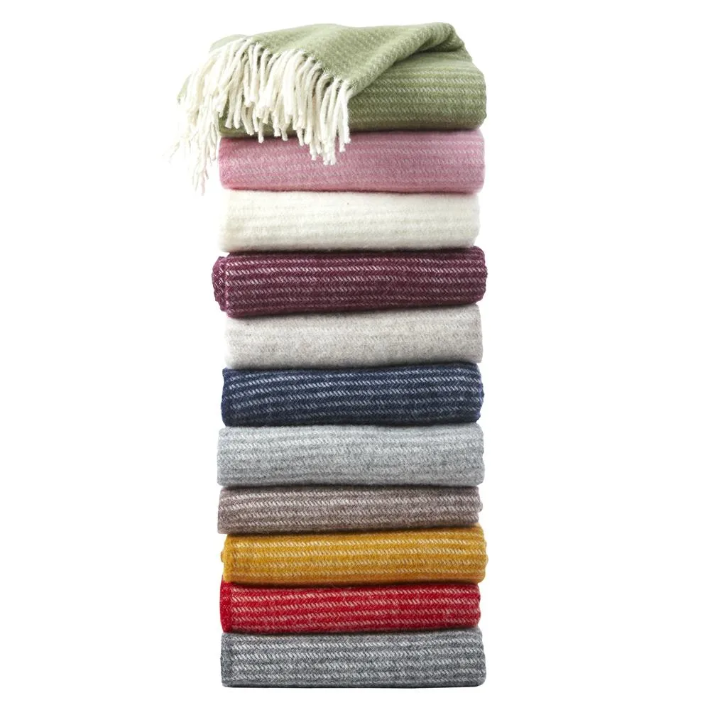 Ralph wool throw, Light grey Klippan Yllefabrik