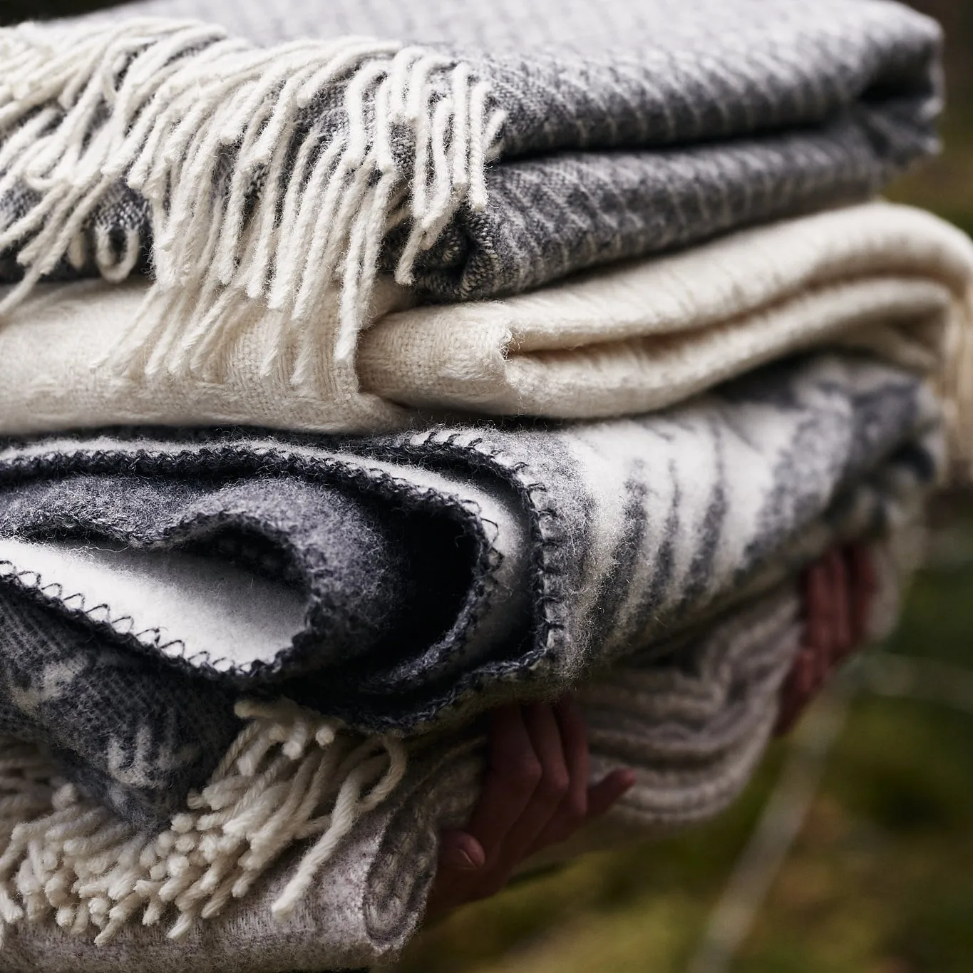 Twist wool throw, natural white Klippan Yllefabrik