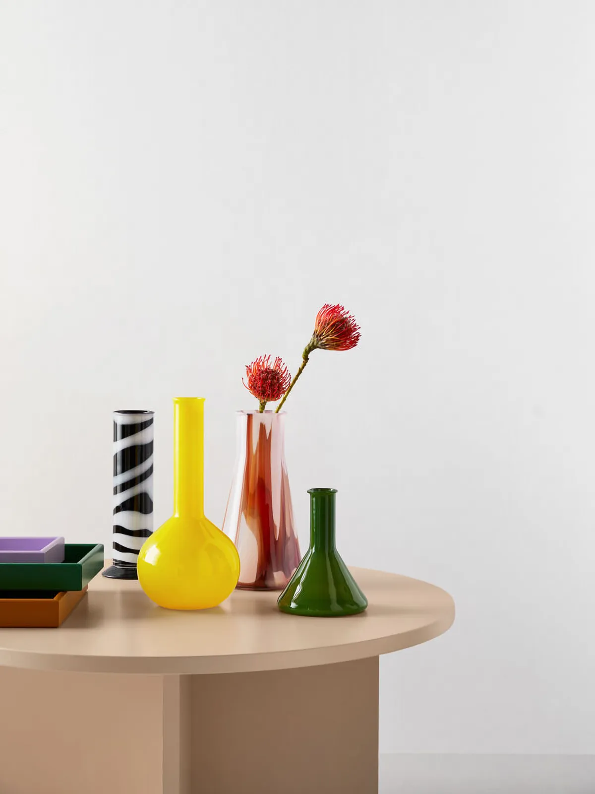 Lab round flask vase 31.5 cm, Yellow Kosta Boda
