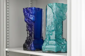 Rocky Baroque vase 35 cm - Deep blue - Kosta Boda