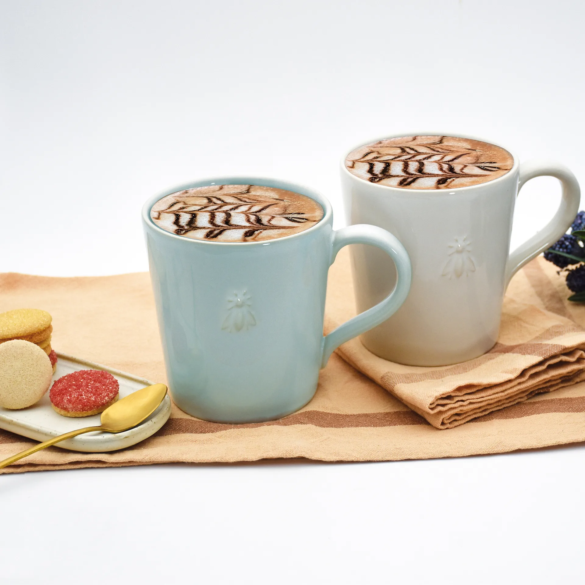 Abeille ceramic mug 2-pack, White La Rochère