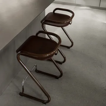 S70-3 bar stool - Black-chrome - Lammhults