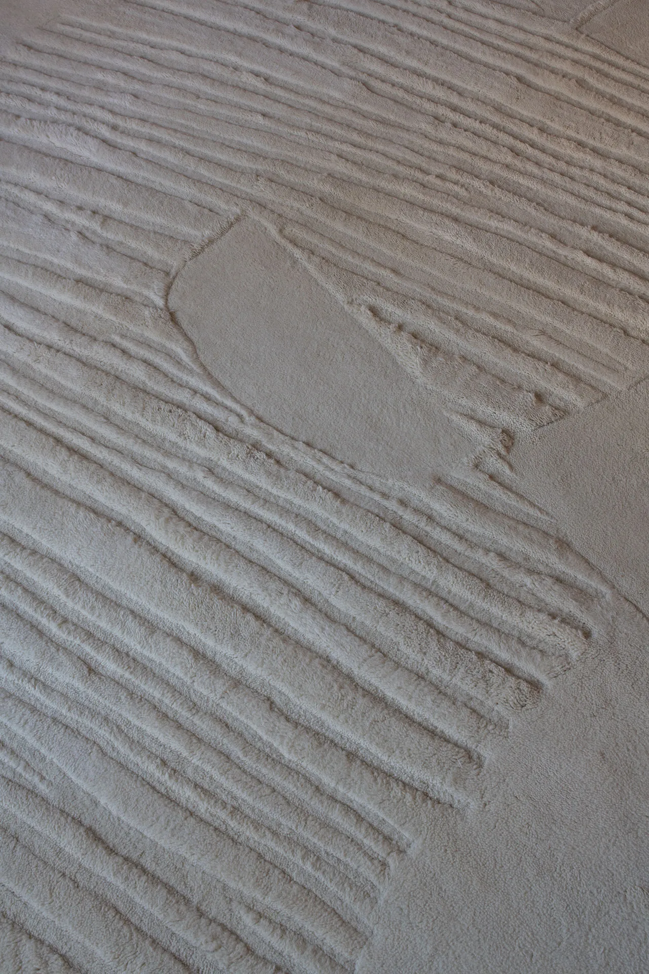 Artisan Guild wool carpet, Bone white 180x270 cm Layered