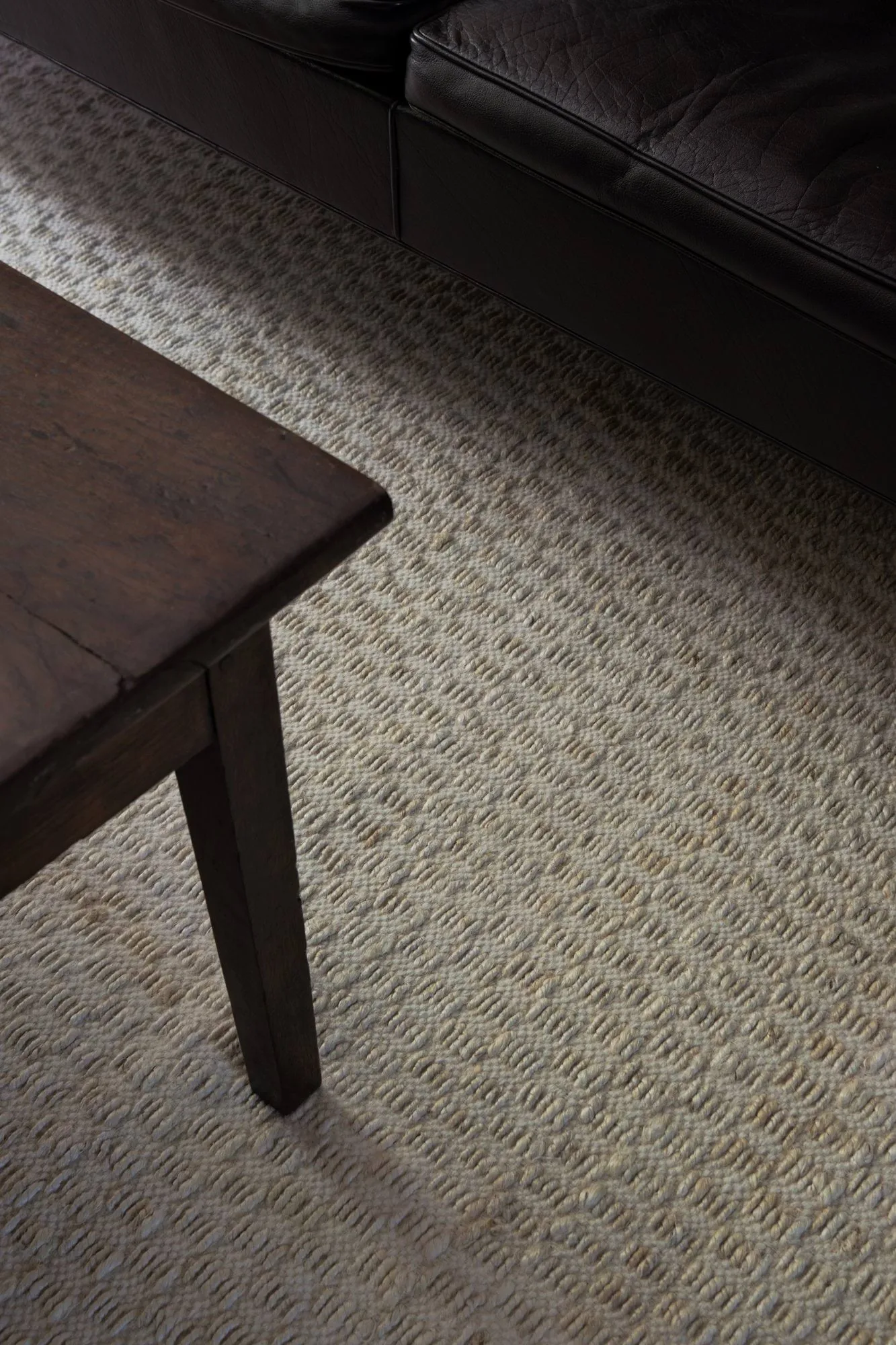 Barley jute rug, Bone white, 140x200 cm Layered Barley jute rug, Bone white, 140x200 cm Layered