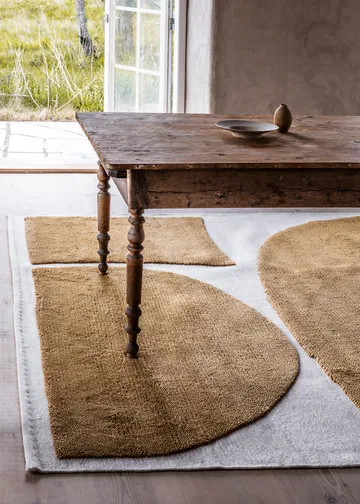 Gotland Rauk wool rug - Sunflower yellow 300x400 cm - Layered