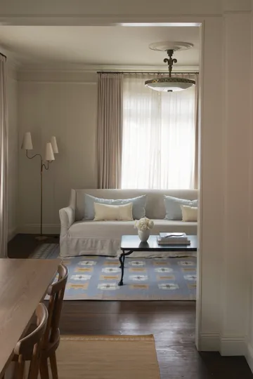 Röllakan Selma wool rug - Dove, 250x350 cm - Layered