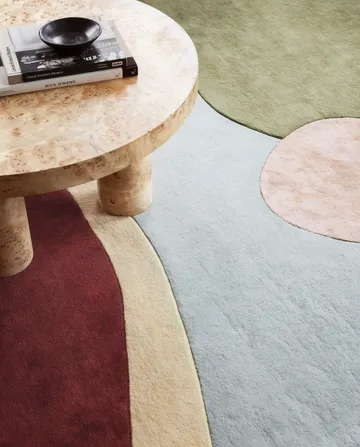 Sleeping Flower wool carpet - 200x300 cm - Layered