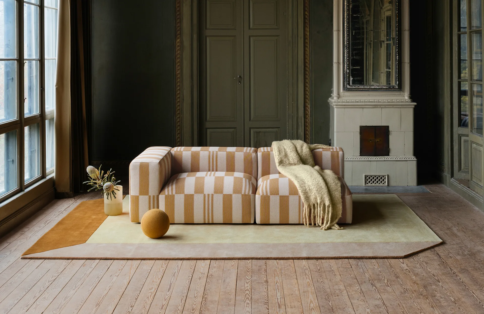 Teklan box wool rug, Yellows, 250x350 cm Layered