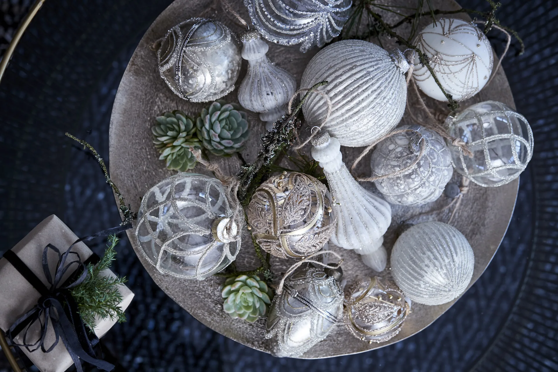 Merya Christmas Bauble Ø10 cm, Clear-gold Lene Bjerre