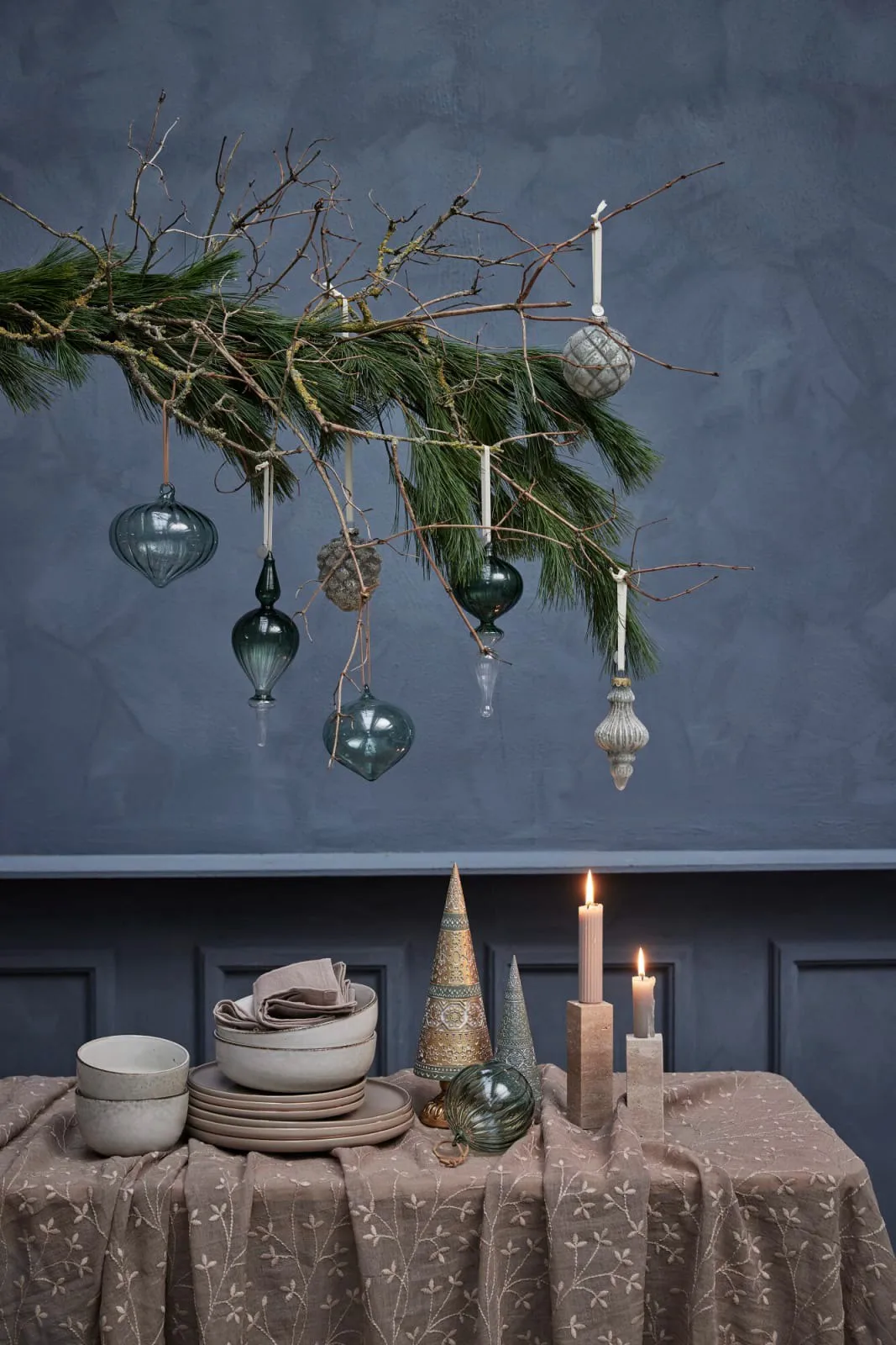 Norille Christmas bauble Ø9 cm, Dusty green mesh Lene Bjerre