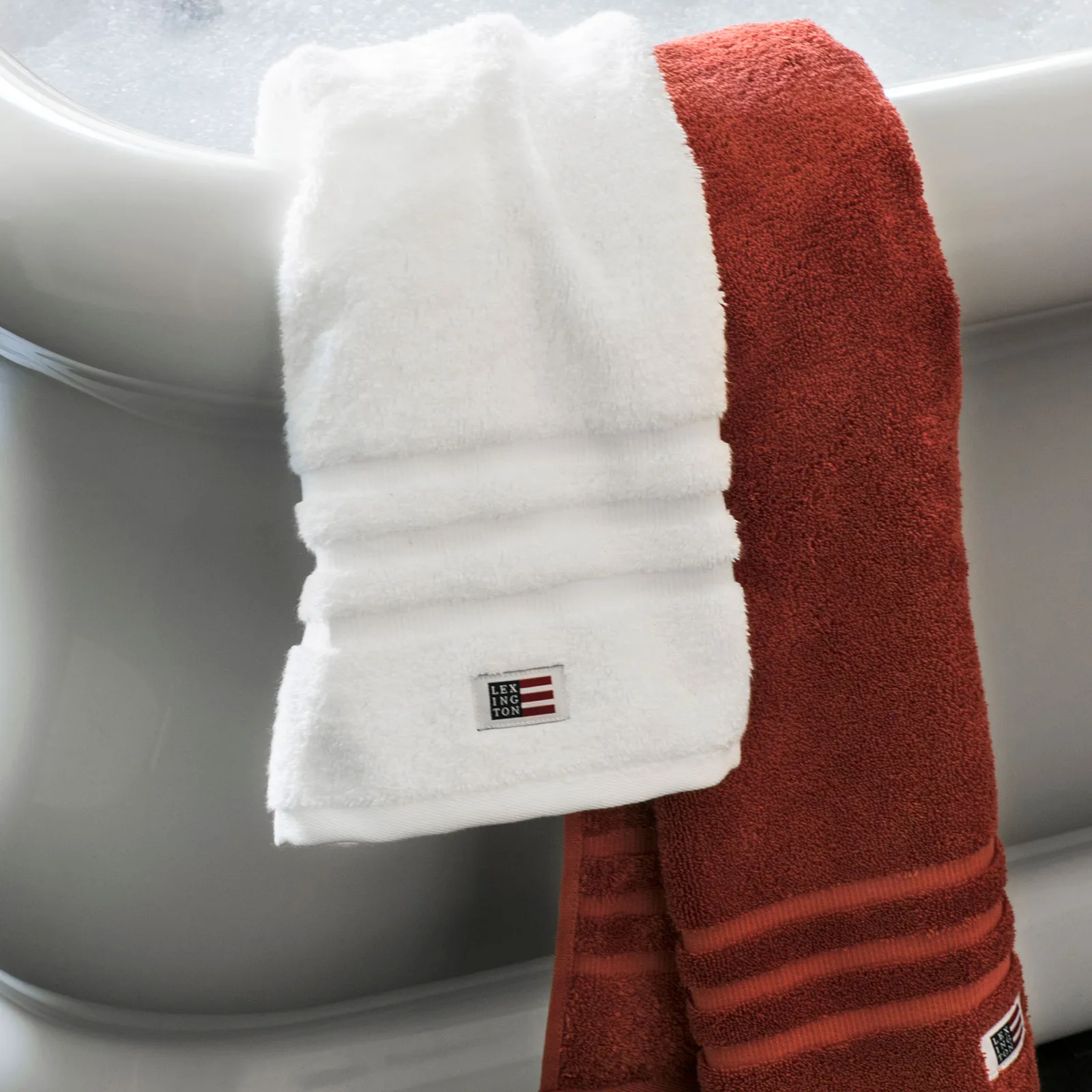 Icons Original towel 30x50 cm, white Lexington