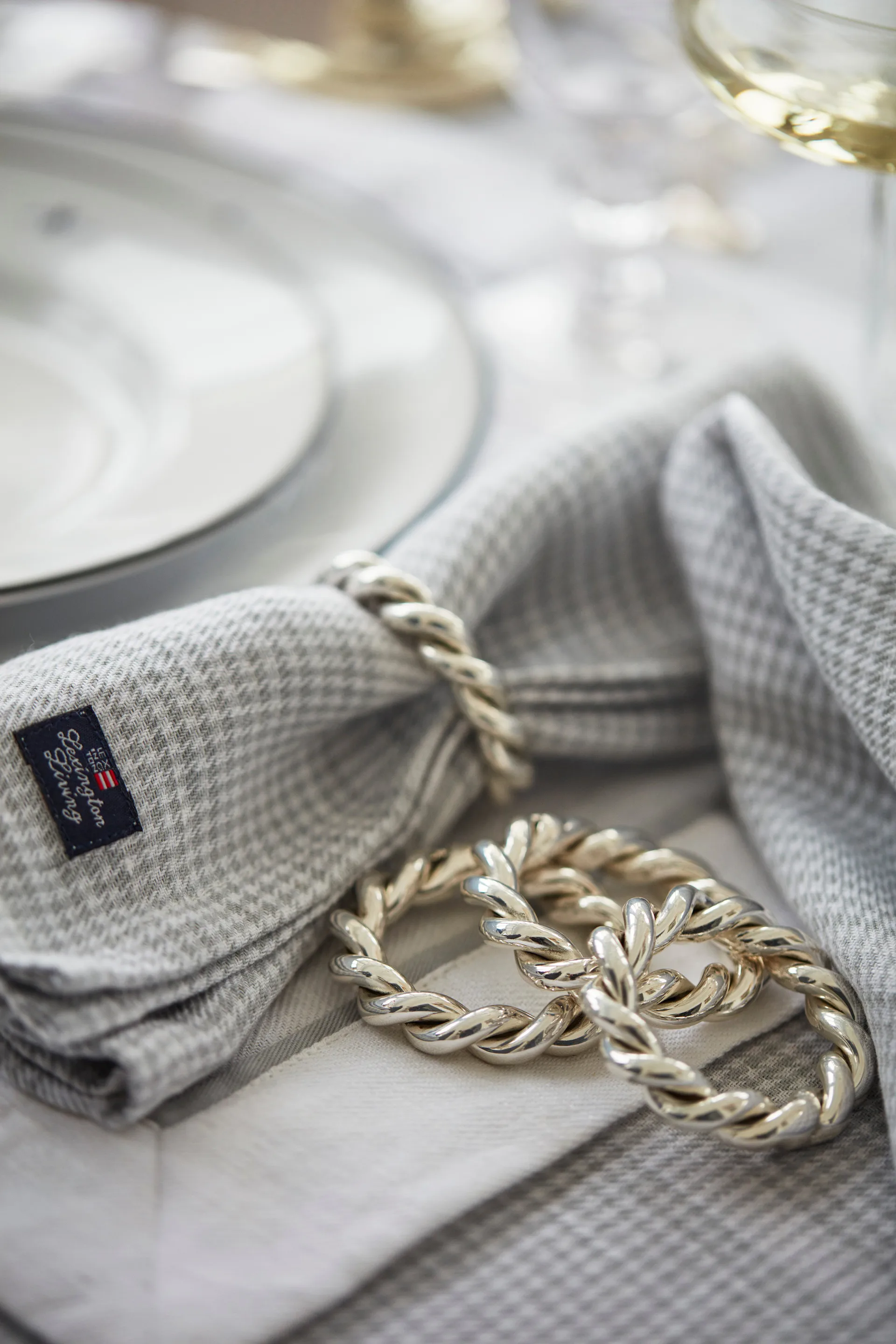Pepita Check Cotton Linen tablecloth 180x180 cm, White-light grey Lexington