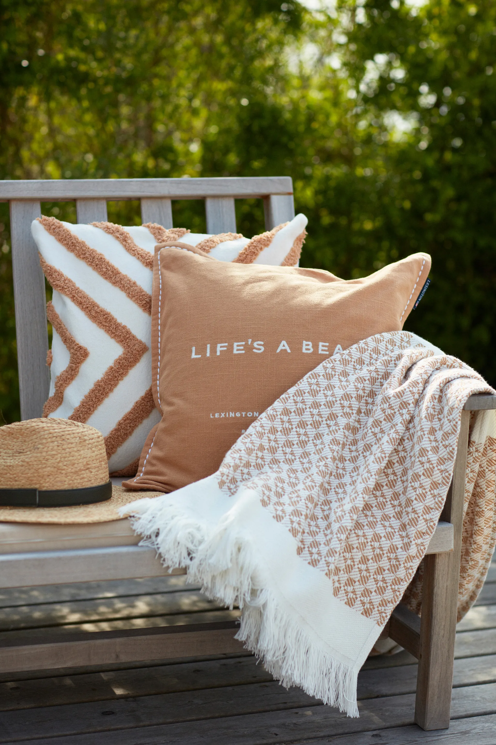 Striped Structured Recycled cotton throw 130x170 cm, Beige-white Lexington
