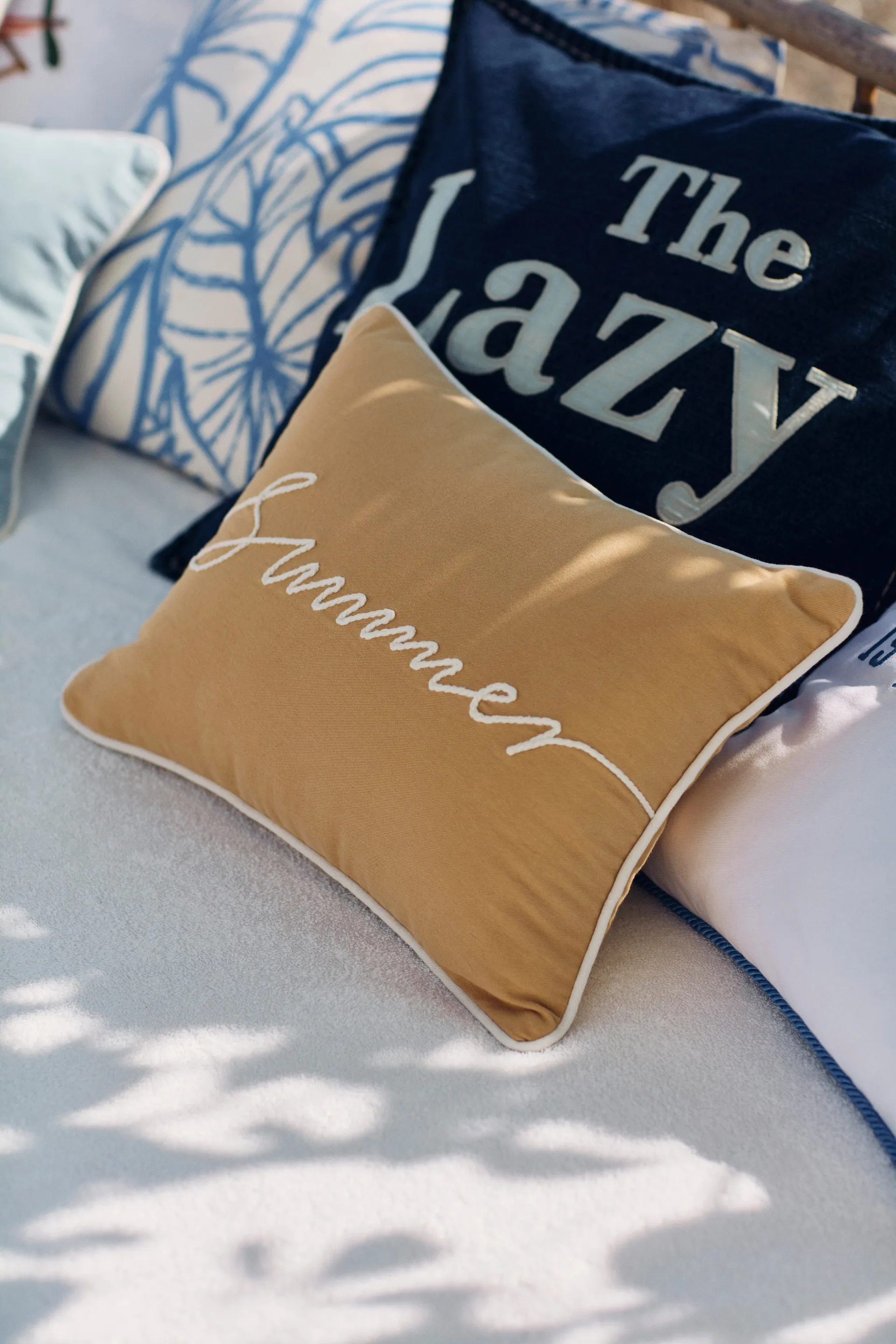 Summer Small Rope Cotton Twill cushion 30x40 cm, Oat-White Lexington