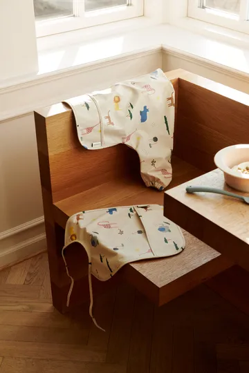 Merle bib with sleeve - Safari sandy mix - Liewood