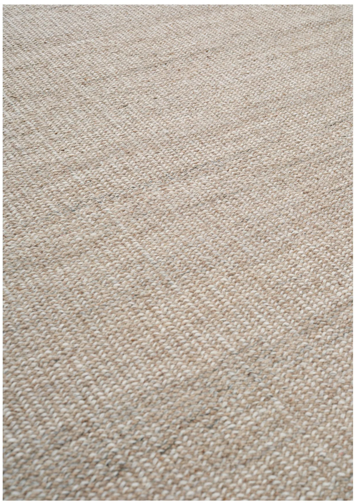 Ash Melange earth carpet, 300x200 cm Linie Design
