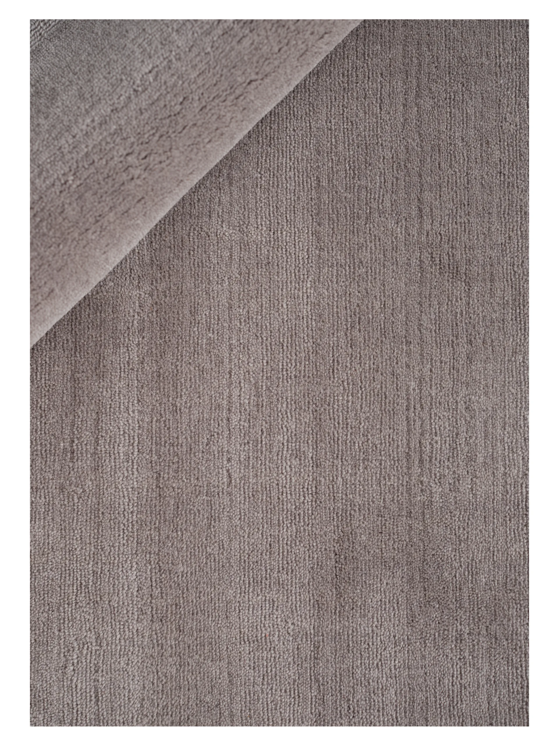 Halo Cloud wool carpet, Light grey. 200x300 cm Linie Design