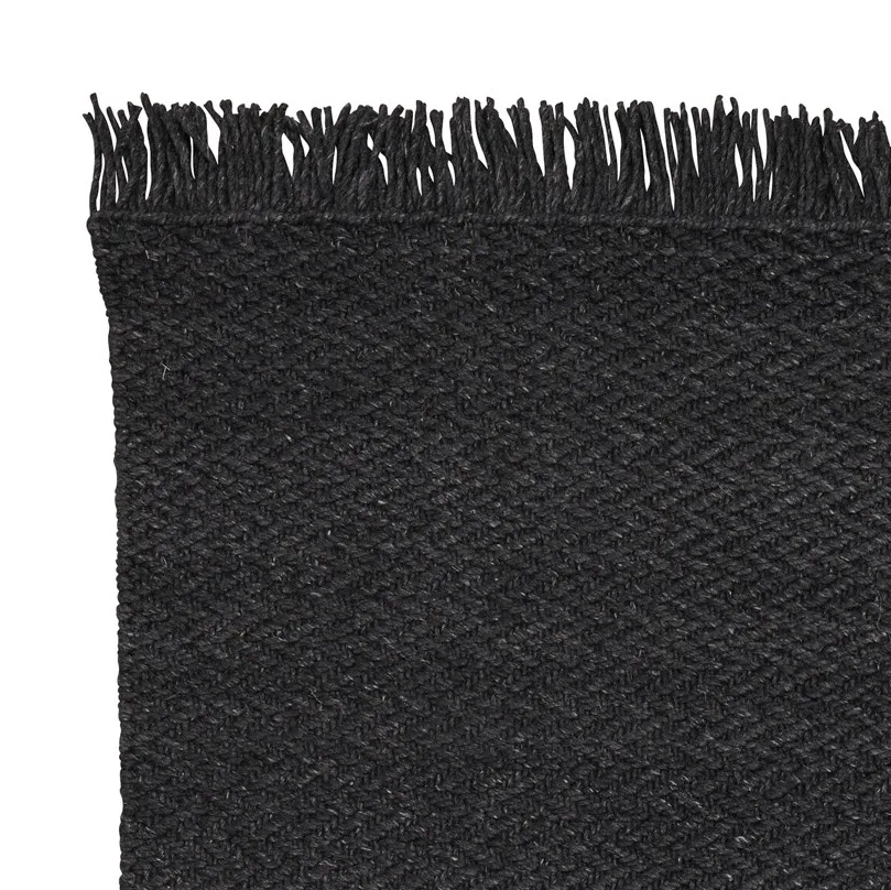 Idun rug 140x200 cm, Charcoal Linie Design