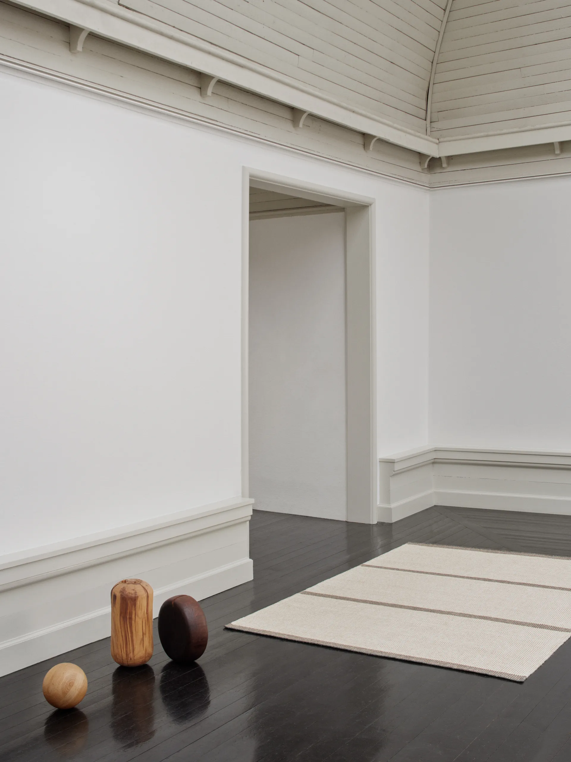 Rastoolo rug, Granite. 250x350 cm Linie Design