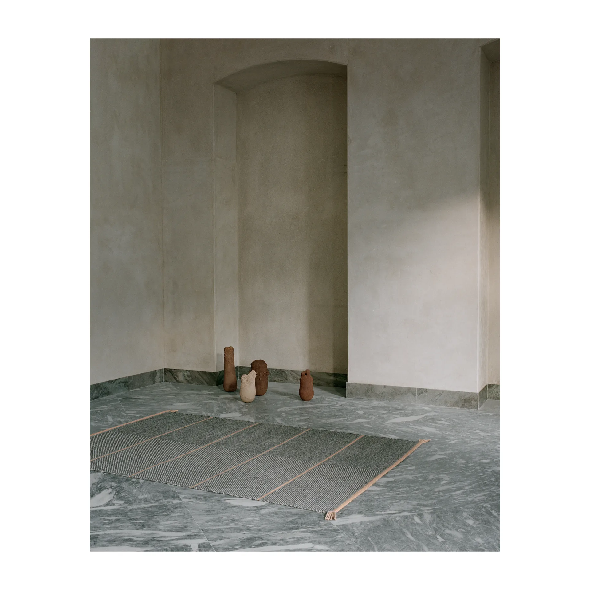 Vision Walk wool carpet 200x300 cm, Grey-rose Linie Design