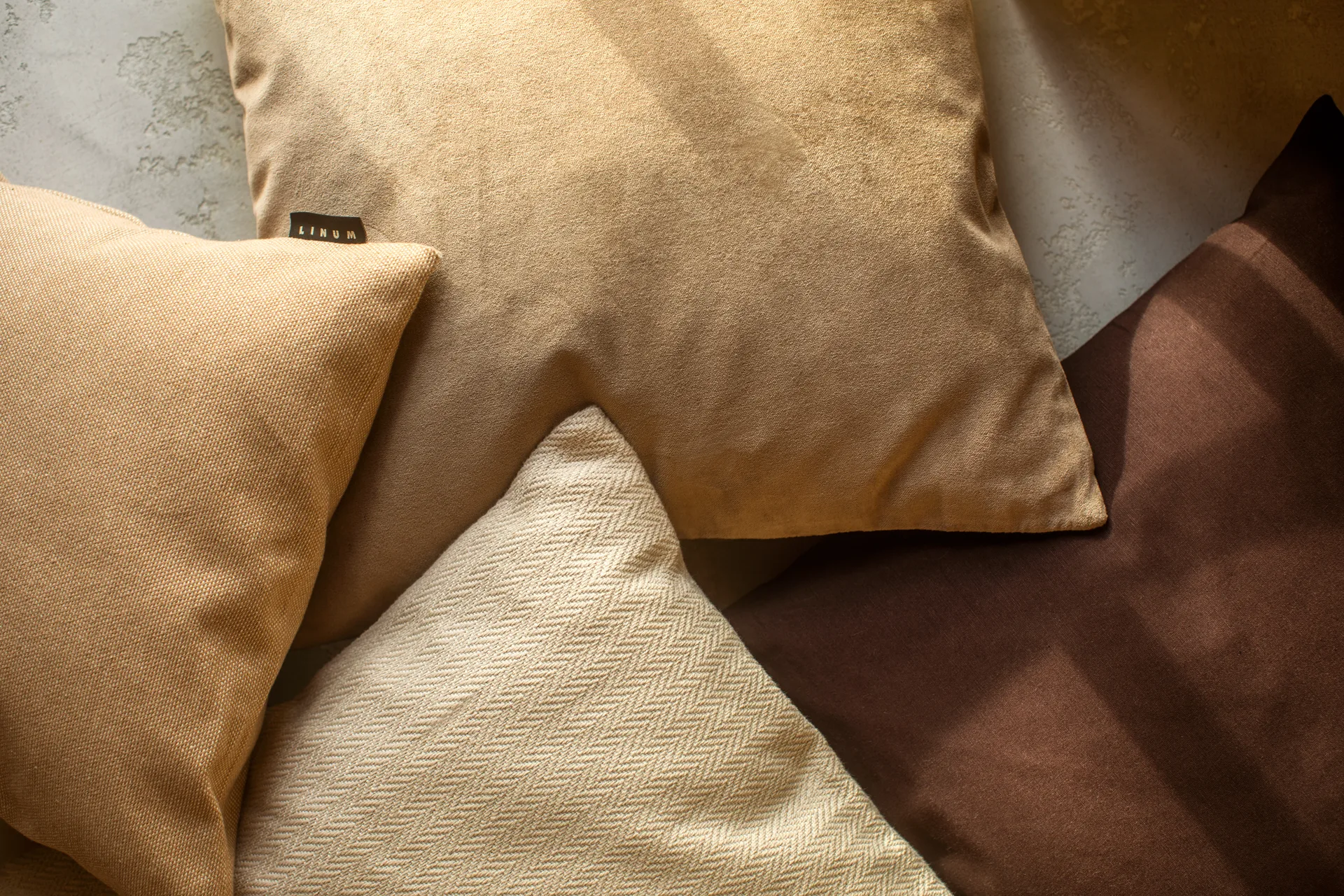 Shepard cushion cover 50x50 cm, Camel brown Linum
