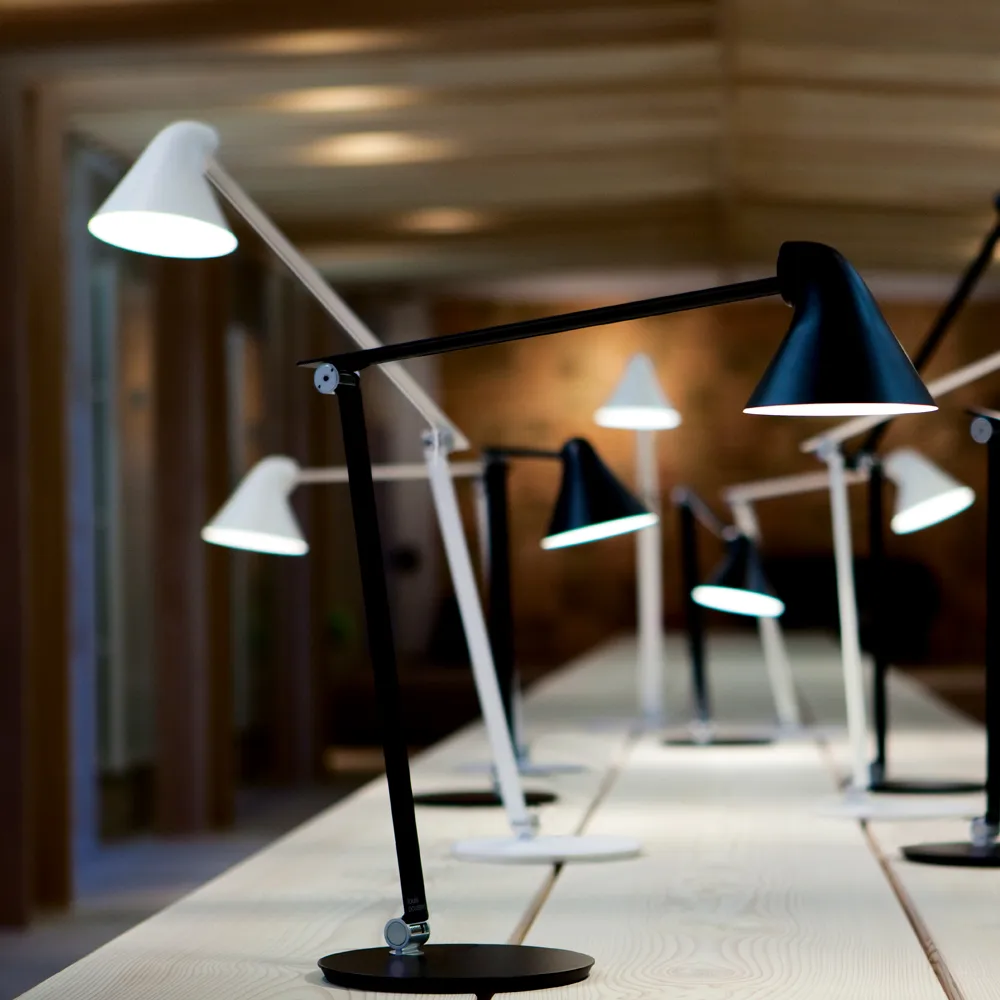 NJP desk lamp, Black, clip, 3000k Louis Poulsen