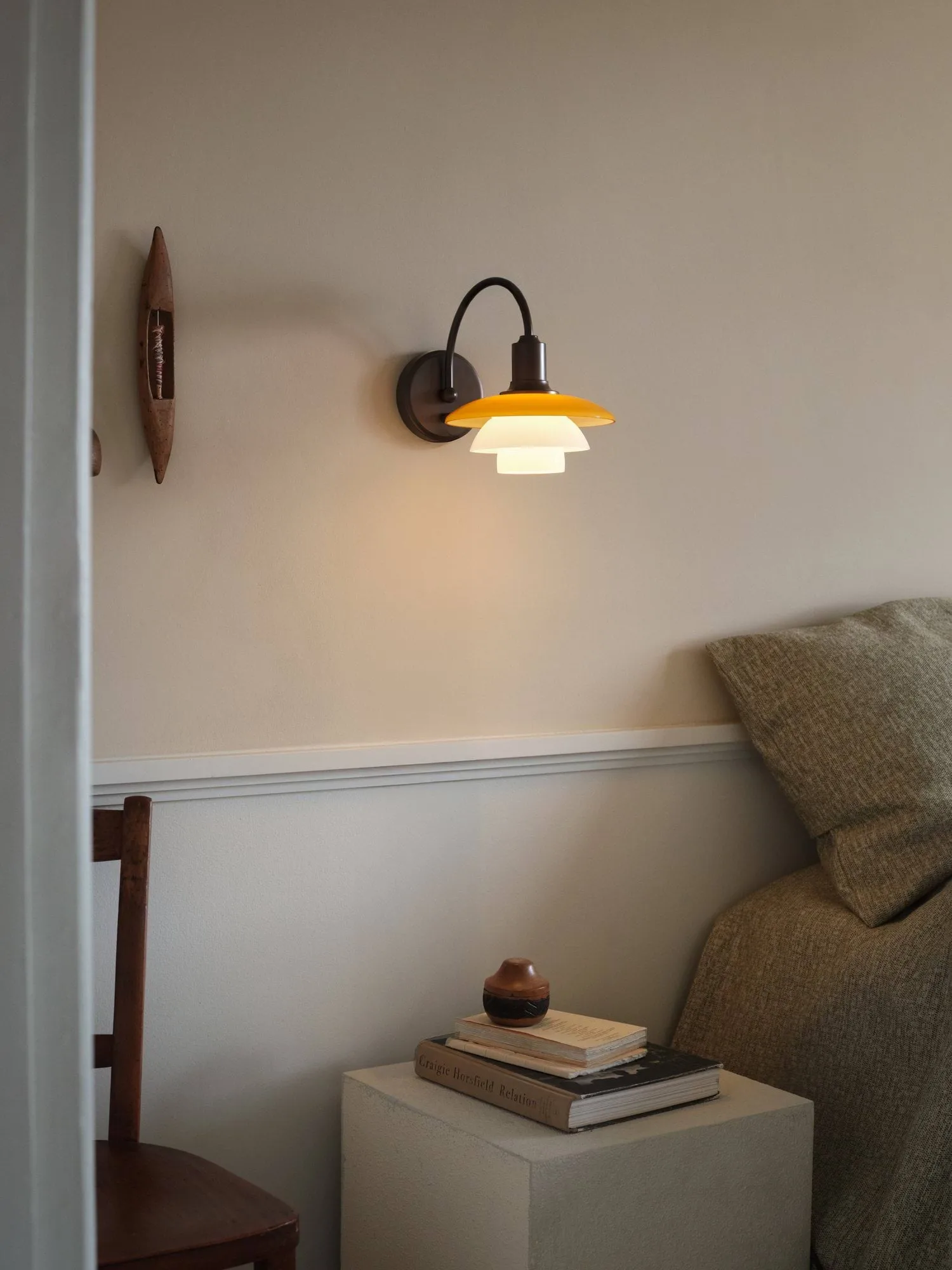 PH 2/2 Centenary Edition wall lamp, Amber-opal white, quick installation Louis Poulsen