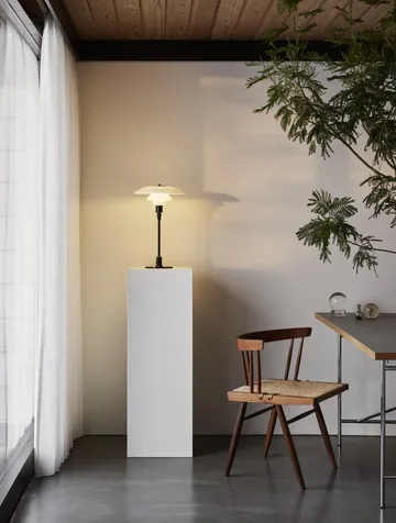 PH 3/2 table lamp - Black - Louis Poulsen