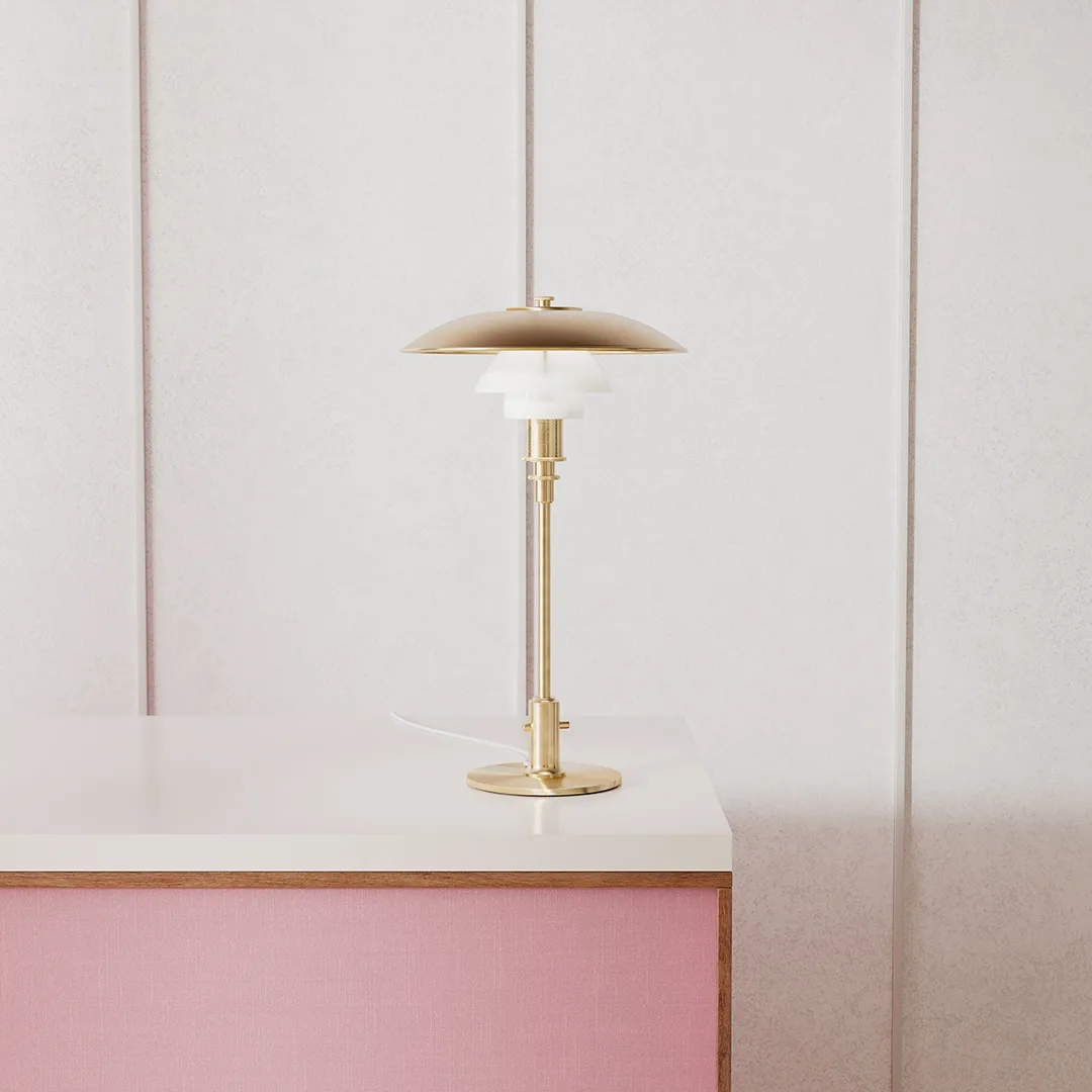 PH 3/2 table lamp Limited Edition, Brass-opal glass Louis Poulsen