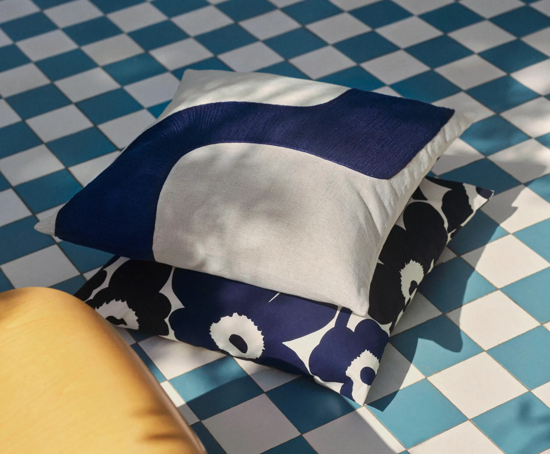 Seireeni cushion cover 50x50 cm, Linen-dark blue Marimekko