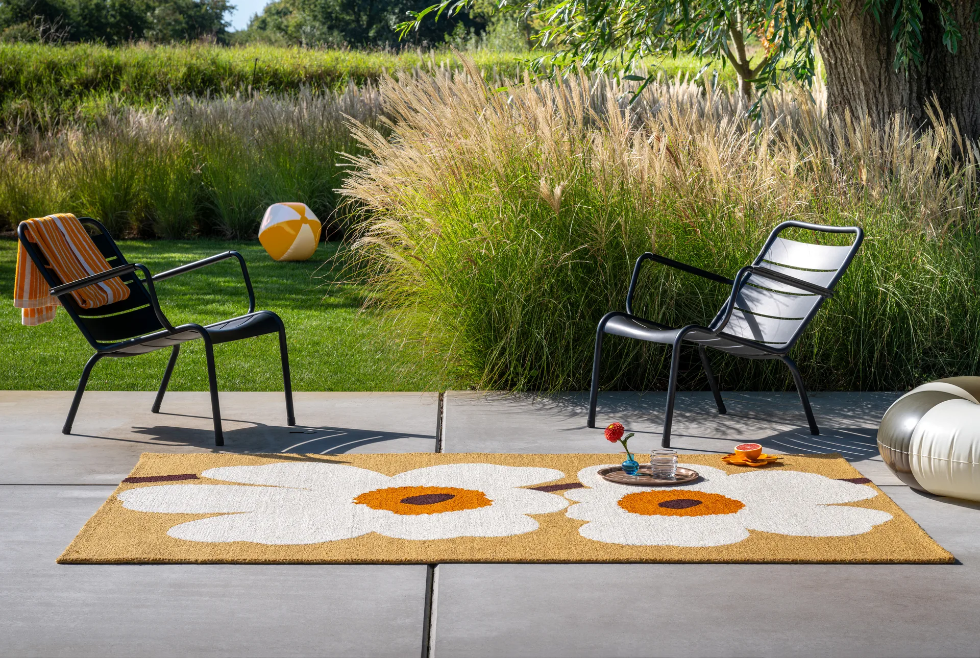Unikko anniversary outdoor rug, Honey, 140x200 cm Marimekko