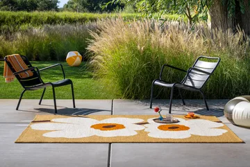 Unikko anniversary outdoor rug - Honey, 200x280 cm - Marimekko