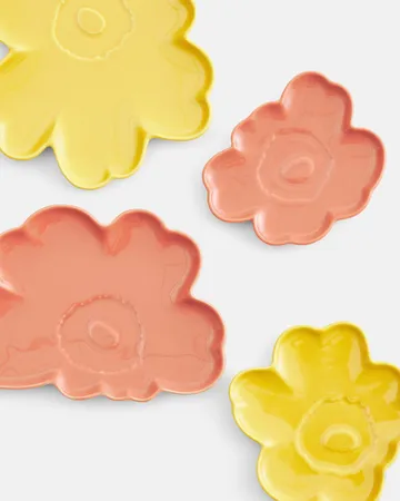 Unikko saucer 13 cm 2 pieces - L. terra-spring yellow - Marimekko