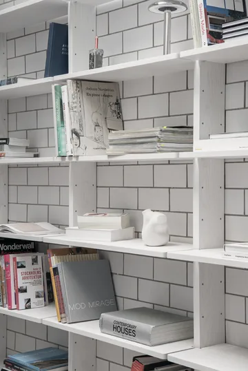 Gridlock Shelf W800 shelf - White stained Ash - Massproductions